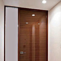 玄関ドア　室内ドア